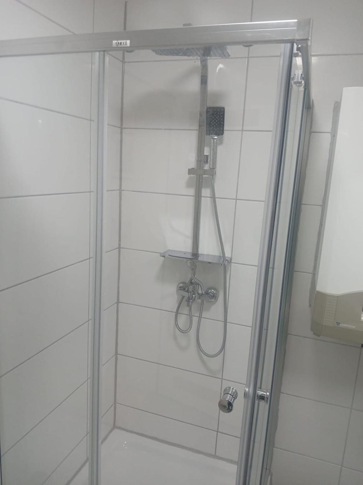 Wohnung Mit Neuem Bad Und Kueche Gelsenkirchen Zewnętrze zdjęcie